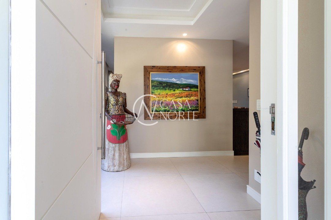 Casa de Condomínio à venda com 4 quartos, 588m², 4 suítes, 5 vagas, Avenida Coronel Marcos no bairro Pedra Redonda em Porto Alegre