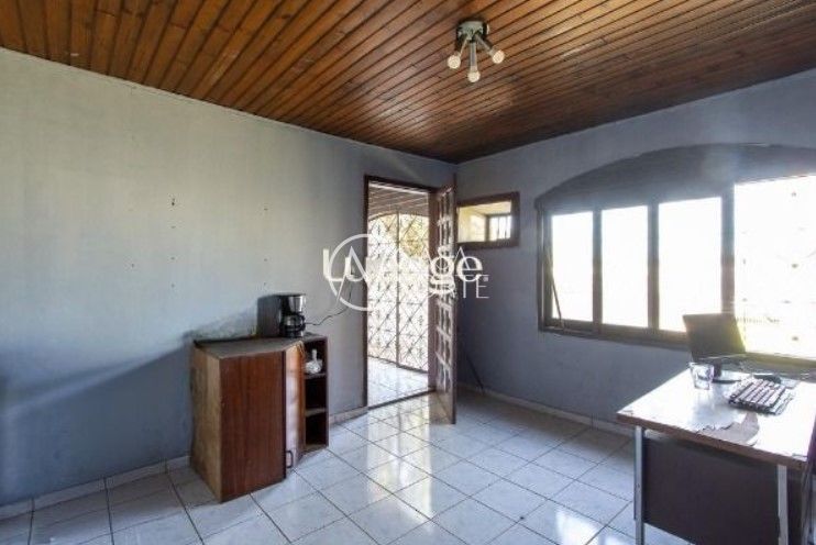 Terreno à venda  com 831m², Estrada Costa Gama no bairro Campo Novo em Porto Alegre