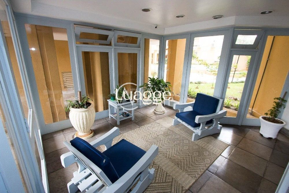 Apartamento à venda com 2 quartos, 63m², Avenida Wenceslau Escobar no bairro Tristeza em Porto Alegre