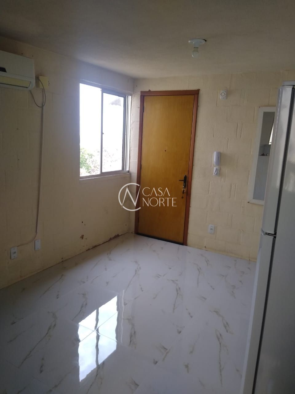 Apartamento à venda com 2 quartos, 38m², 1 vaga, Beco Pedro Rodrigues Bittencourt no bairro Vila Nova em Porto Alegre