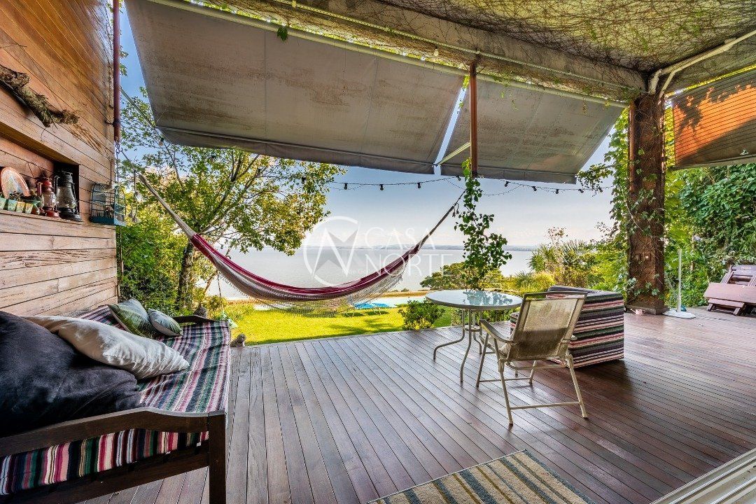 Casa à venda com 3 quartos, 300m², 3 suítes, 2 vagas, Rua Professor Antônio Davila no bairro Sétimo Céu em Porto Alegre