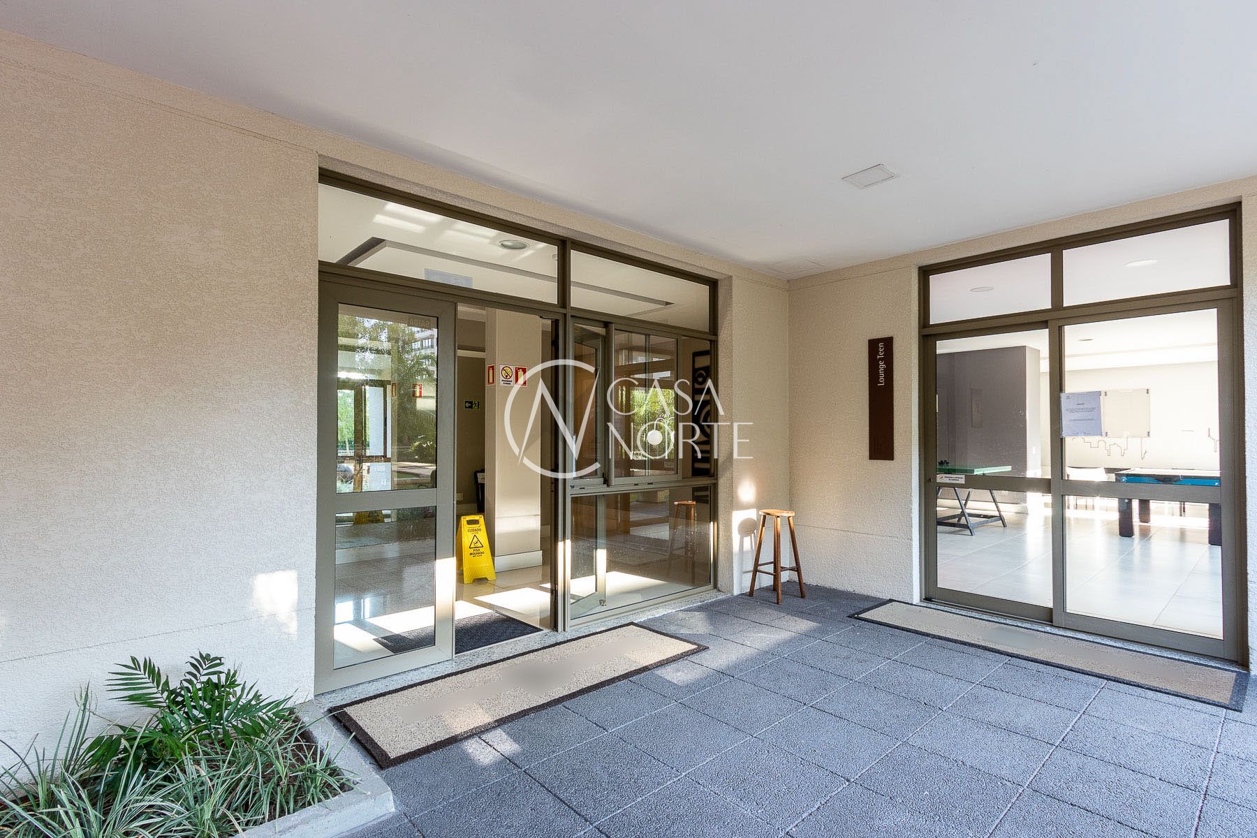 Apartamento à venda com 2 quartos, 96m², 1 suíte, 1 vaga, Avenida da Cavalhada no bairro Cavalhada em Porto Alegre