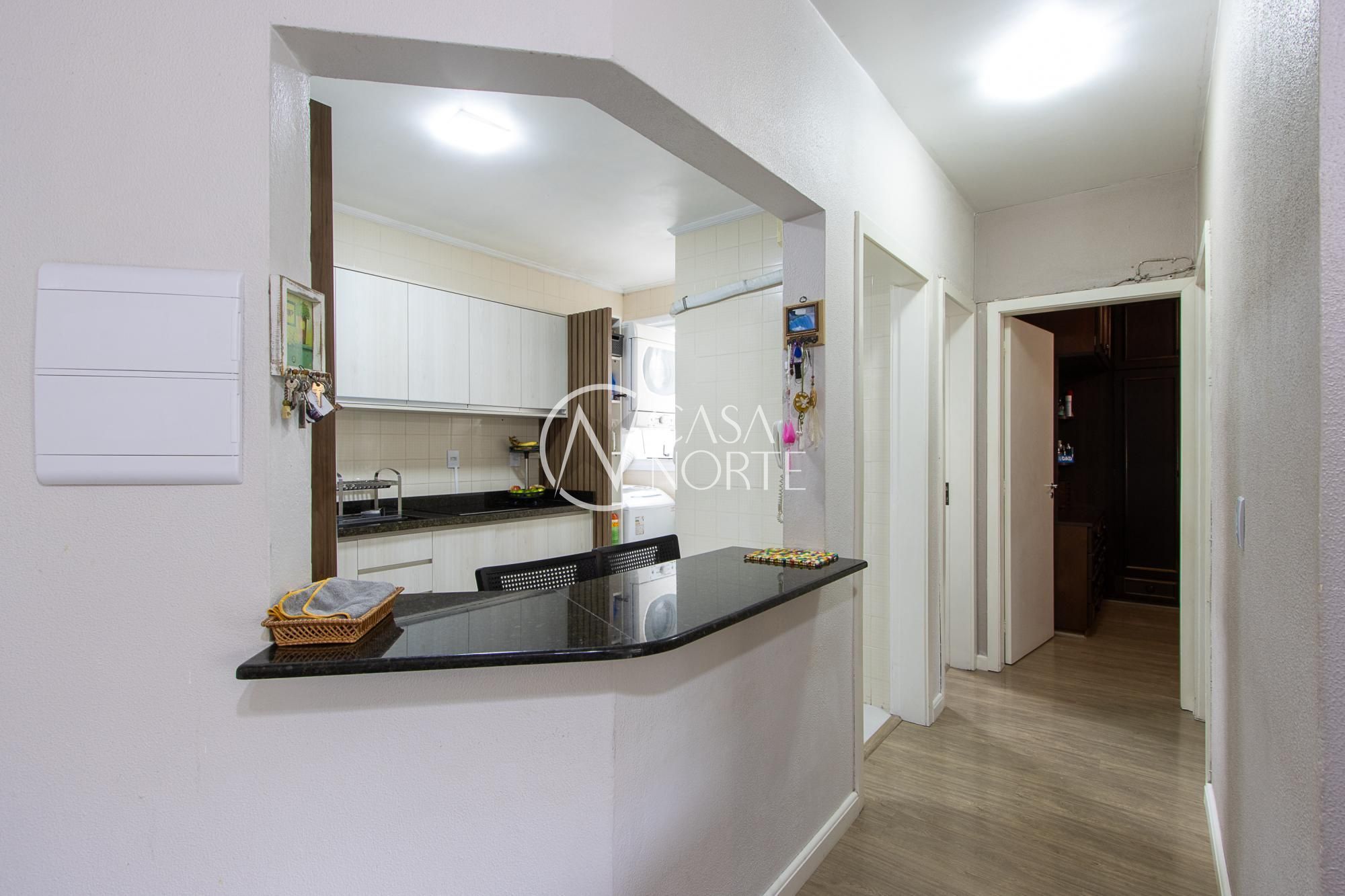Apartamento à venda com 2 quartos, 57m², 1 vaga, Rua Doutor Barcelos no bairro Tristeza em Porto Alegre