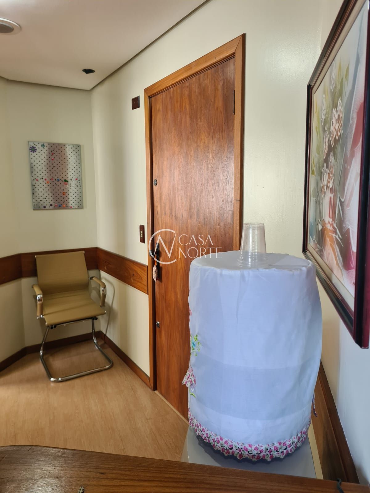 Sala Comercial à venda com 2 quartos, 27m², Rua José de Alencar no bairro Menino Deus em Porto Alegre