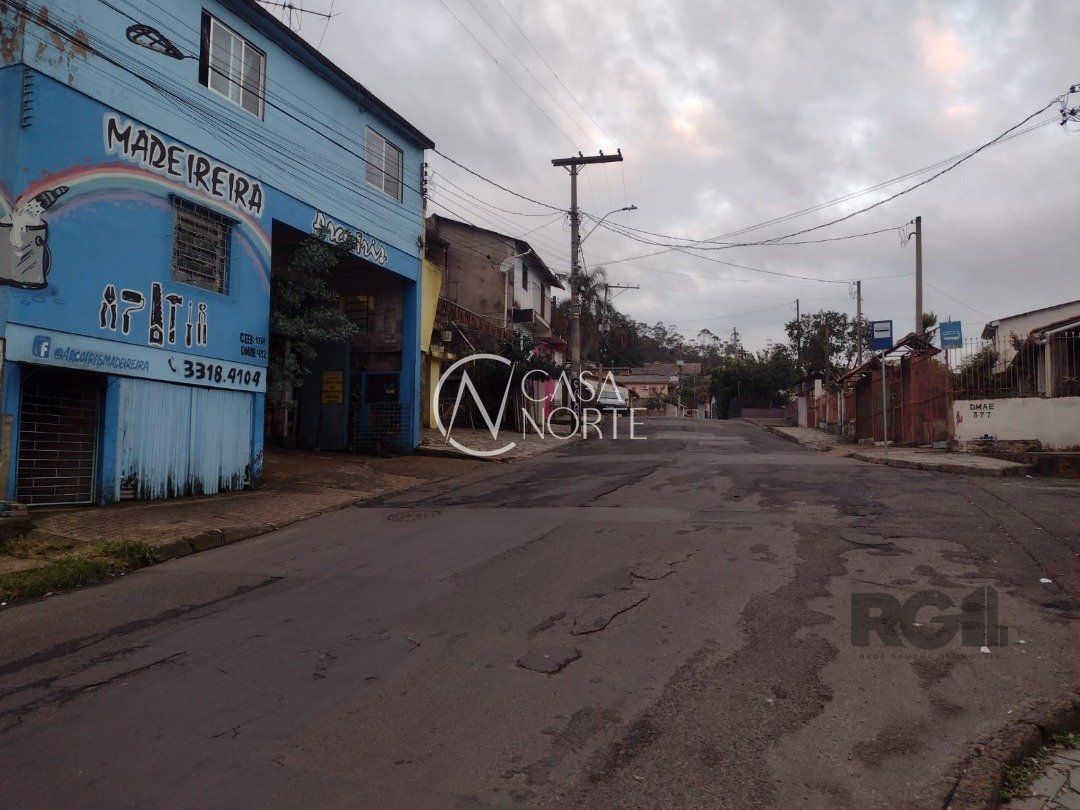 Terreno à venda  com 623m², Estrada dos Barcellos no bairro Cascata em Porto Alegre