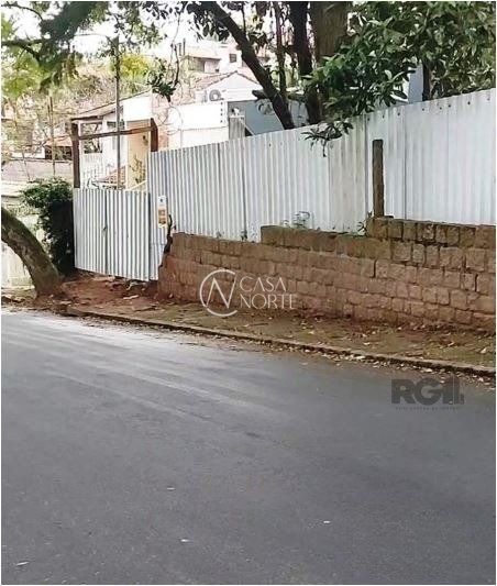 Terreno à venda  com 2378m², Rua Landel de Moura no bairro Tristeza em Porto Alegre