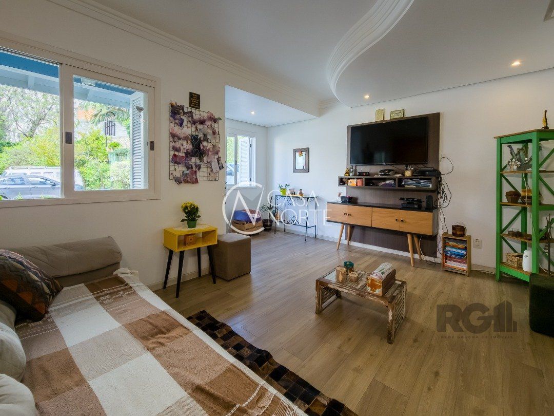 Casa de Condomínio à venda com 3 quartos, 148m², 1 suíte, 2 vagas, Estrada João Salomoni no bairro Vila Nova em Porto Alegre