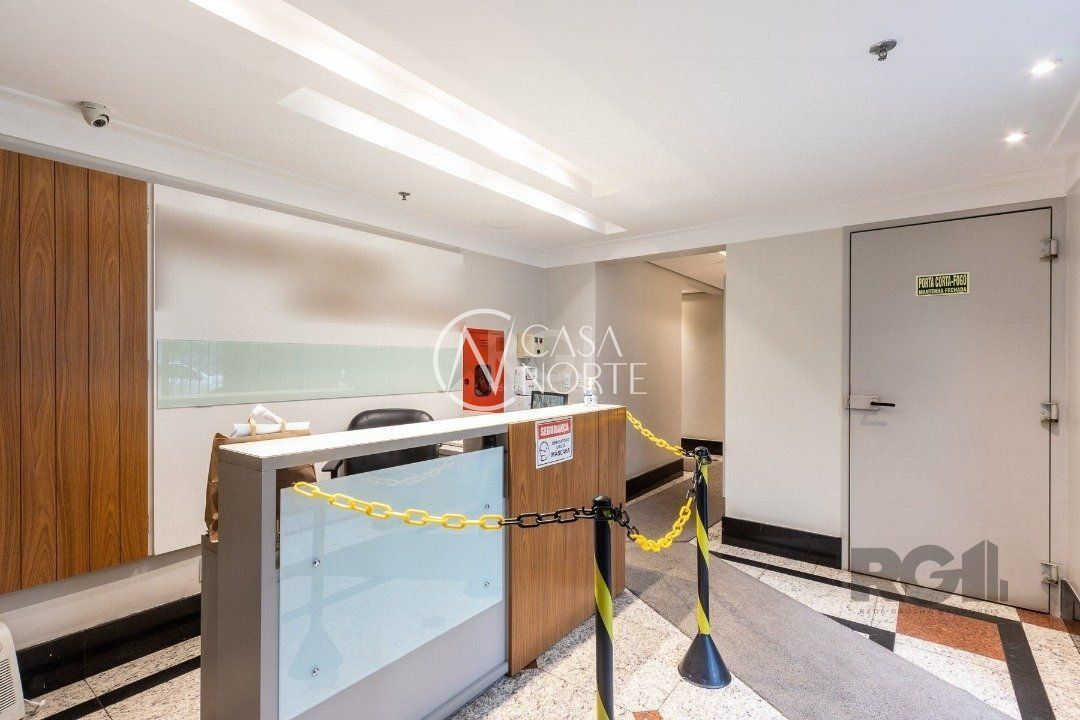 Sala Comercial à venda , 27m², 1 vaga, Rua Saldanha Marinho no bairro Menino Deus em Porto Alegre