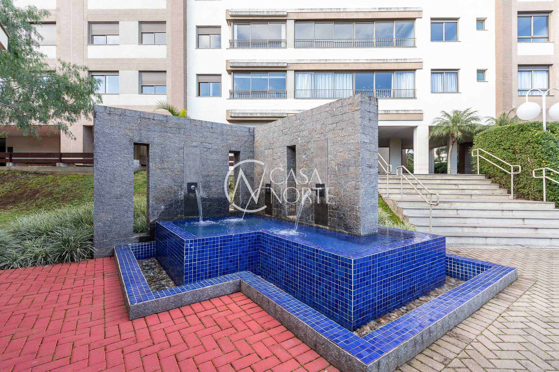 Apartamento à venda com 2 quartos, 96m², 1 suíte, 1 vaga, Avenida da Cavalhada no bairro Cavalhada em Porto Alegre