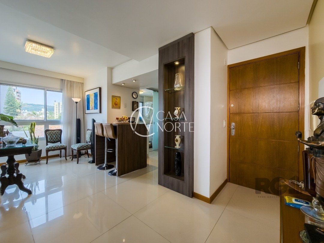 Apartamento à venda com 3 quartos, 105m², 1 suíte, 3 vagas, Rua Doutor Dias de Carvalho no bairro Tristeza em Porto Alegre