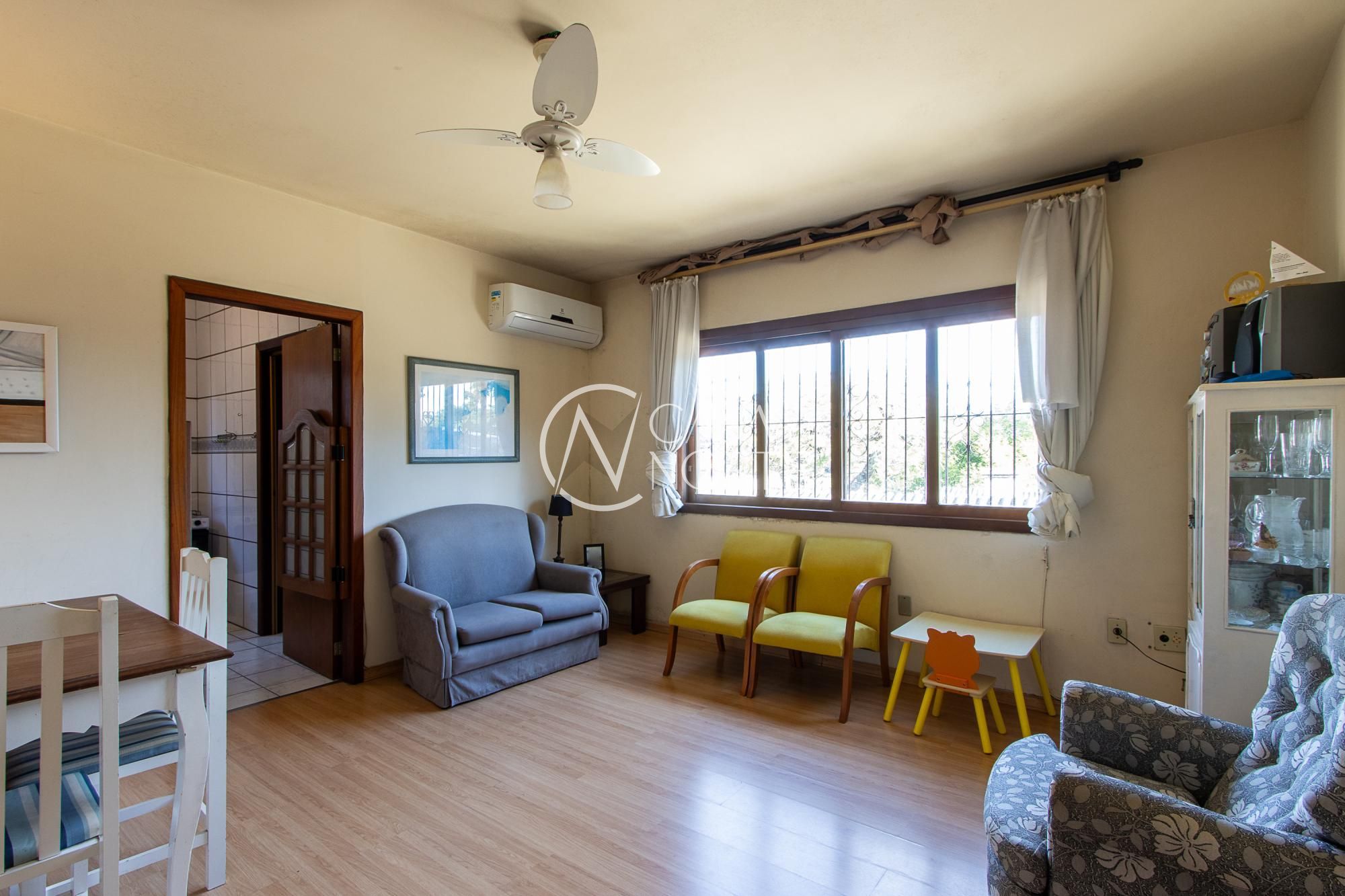 Apartamento à venda com 3 quartos, 95m², 1 suíte, 1 vaga, Rua Vicente Failace no bairro Tristeza em Porto Alegre