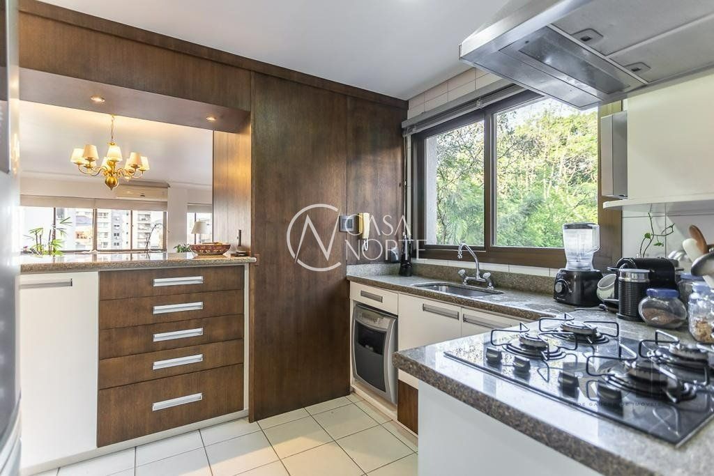 Apartamento à venda com 2 quartos, 101m², 2 vagas, Rua Barão de Ubá no bairro Bela Vista em Porto Alegre