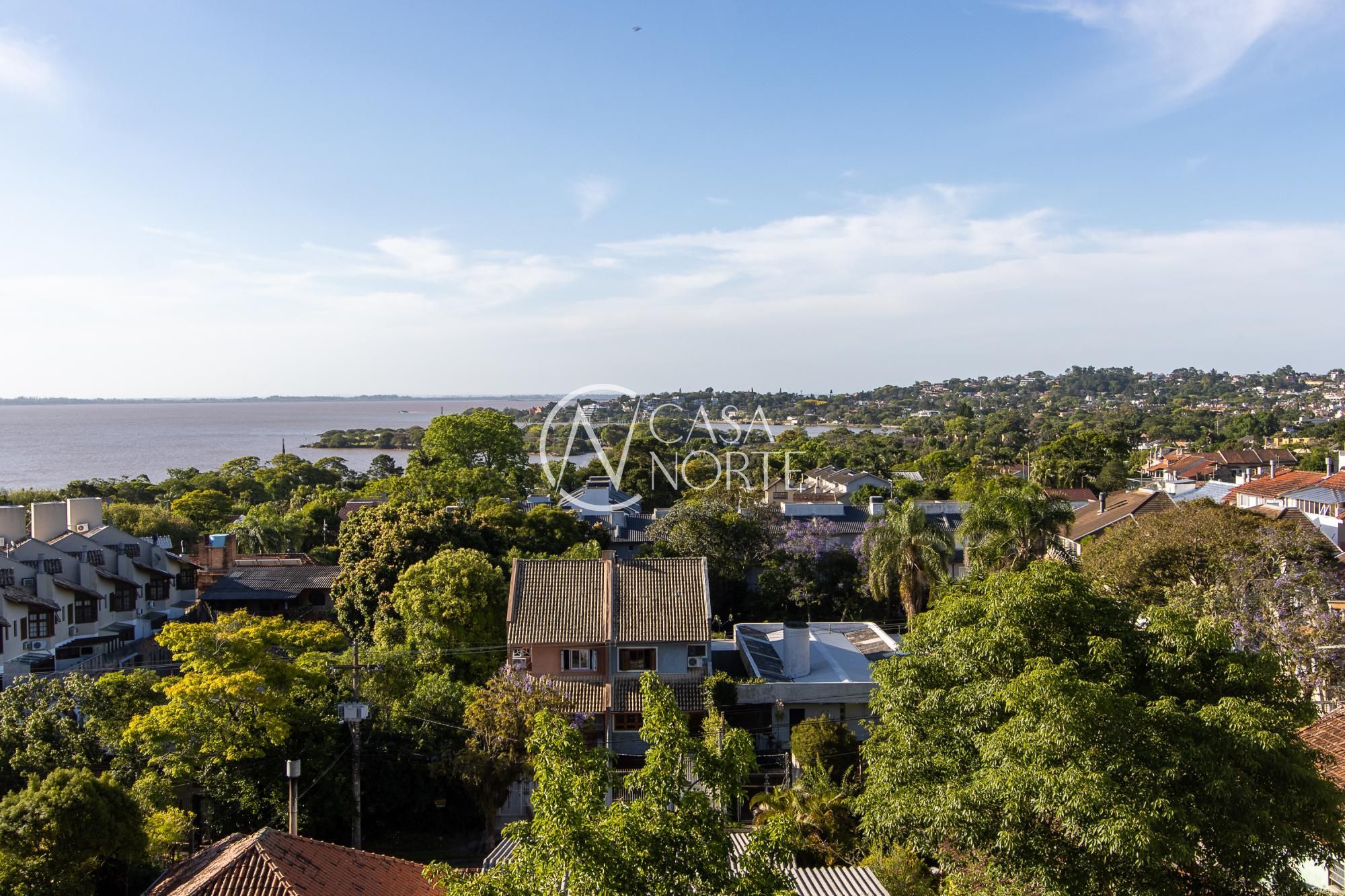 Casa à venda com 5 quartos, 315m², 3 suítes, 2 vagas, Rua Simão Bolívar no bairro Vila Conceição em Porto Alegre