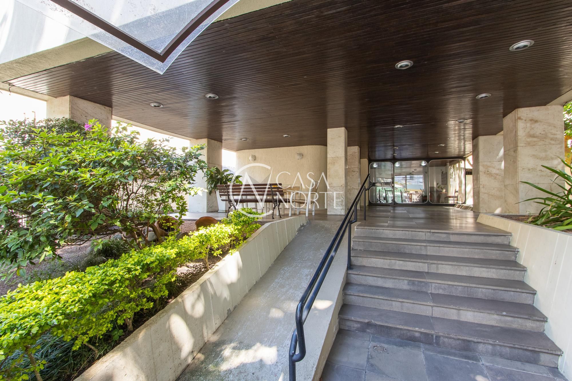 Cobertura à venda com 3 quartos, 554m², 3 suítes, 5 vagas, Rua Dona Eugênia no bairro Santa Cecília em Porto Alegre