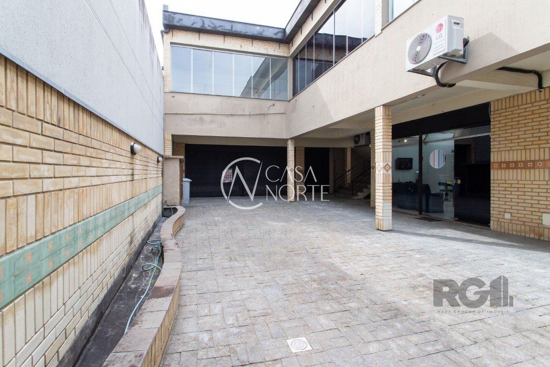 Loja à venda , 103m², 1 vaga, Rua Doutor Armando Barbedo no bairro Tristeza em Porto Alegre