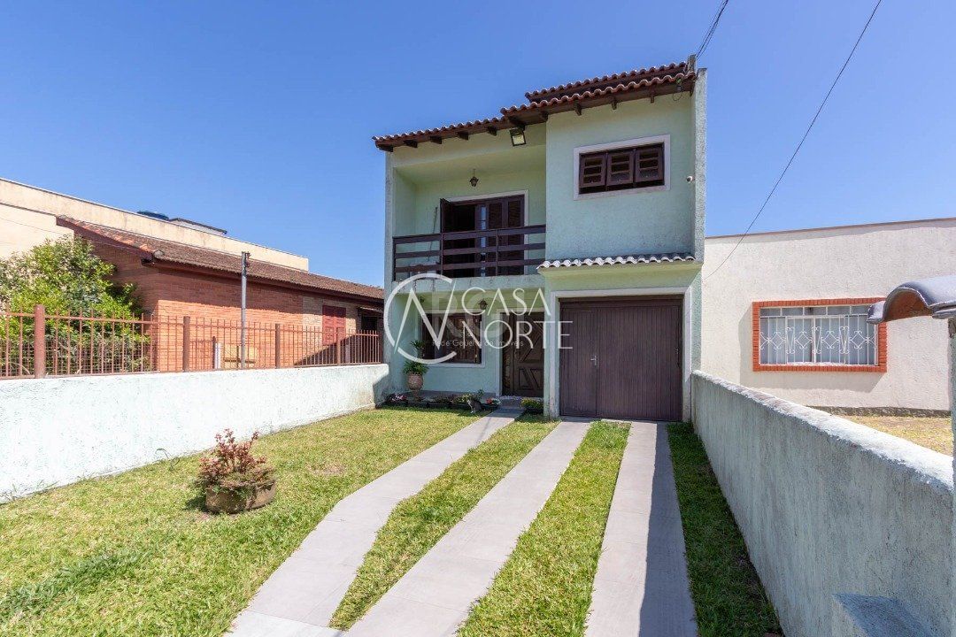 Sobrado à venda com 4 quartos, 356m², 2 suítes, 4 vagas, Rua Landel de Moura no bairro Tristeza em Porto Alegre
