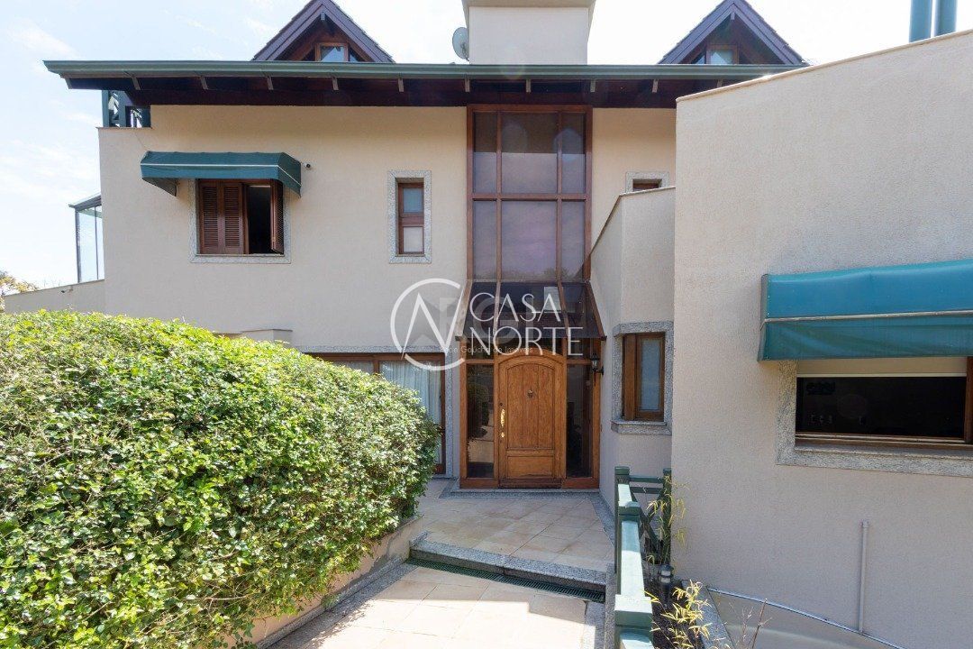 Casa de Condomínio à venda com 6 quartos, 784m², 2 suítes, 6 vagas, Avenida da Cavalhada no bairro Cavalhada em Porto Alegre