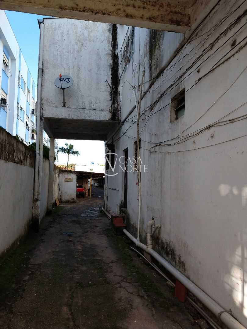 Prédio Comercial à venda , 381m², 20 vagas, Rua Coronel Massot no bairro Cristal em Porto Alegre