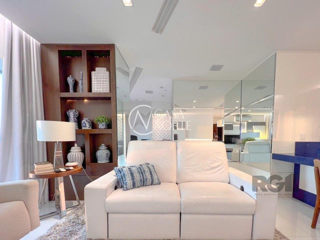 Apartamento à venda com 1 quarto, 111m², 1 suíte, 2 vagas, Avenida Diario de Noticias no bairro Cristal em Porto Alegre