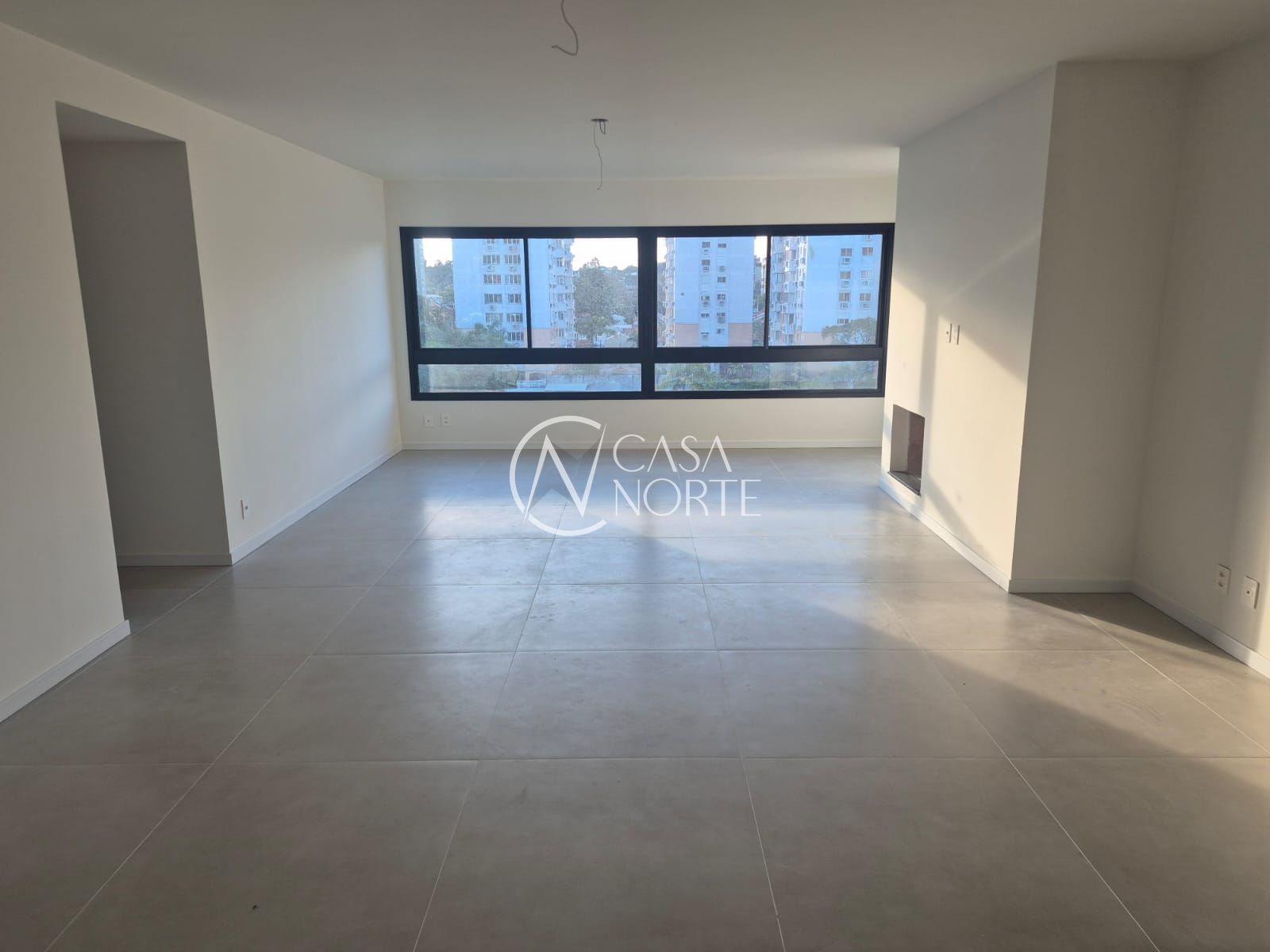 Apartamento à venda com 3 quartos, 114m², 3 suítes, 2 vagas, Avenida Otto Niemeyer no bairro Tristeza em Porto Alegre