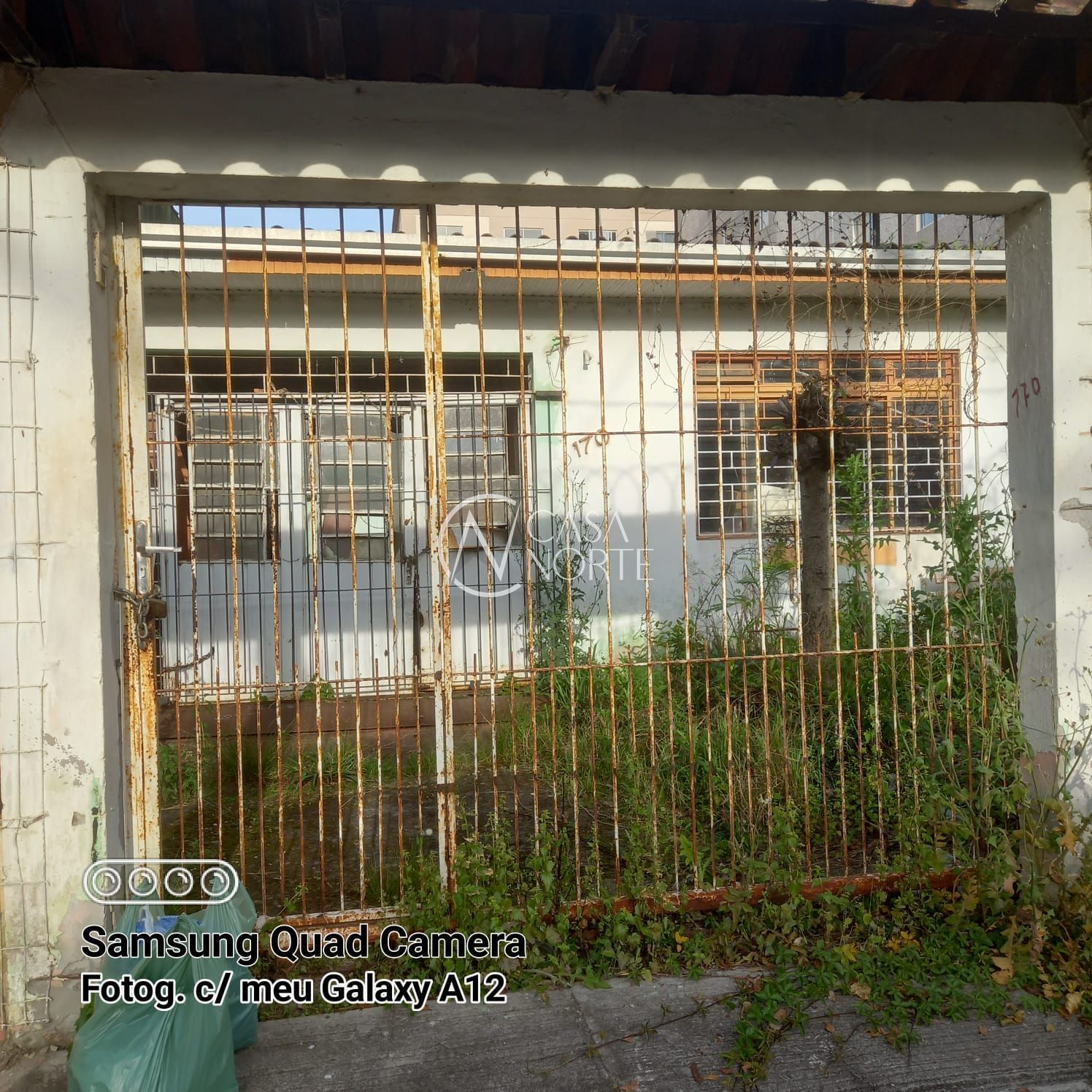 Casa à venda com 3 quartos, 100m², Rua Pércio Freitas Maestri no bairro Ipanema em Porto Alegre