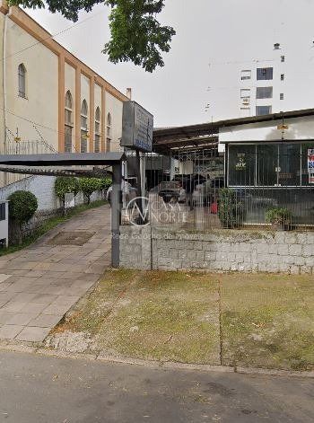 Terreno à venda  com 594m², Rua Dona Zulmira no bairro Cavalhada em Porto Alegre