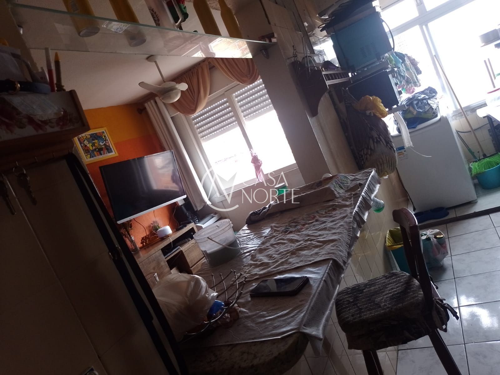 Apartamento à venda com 2 quartos, 60m², Rua Professor Pedro Santa Helena no bairro Jardim do Salso em Porto Alegre