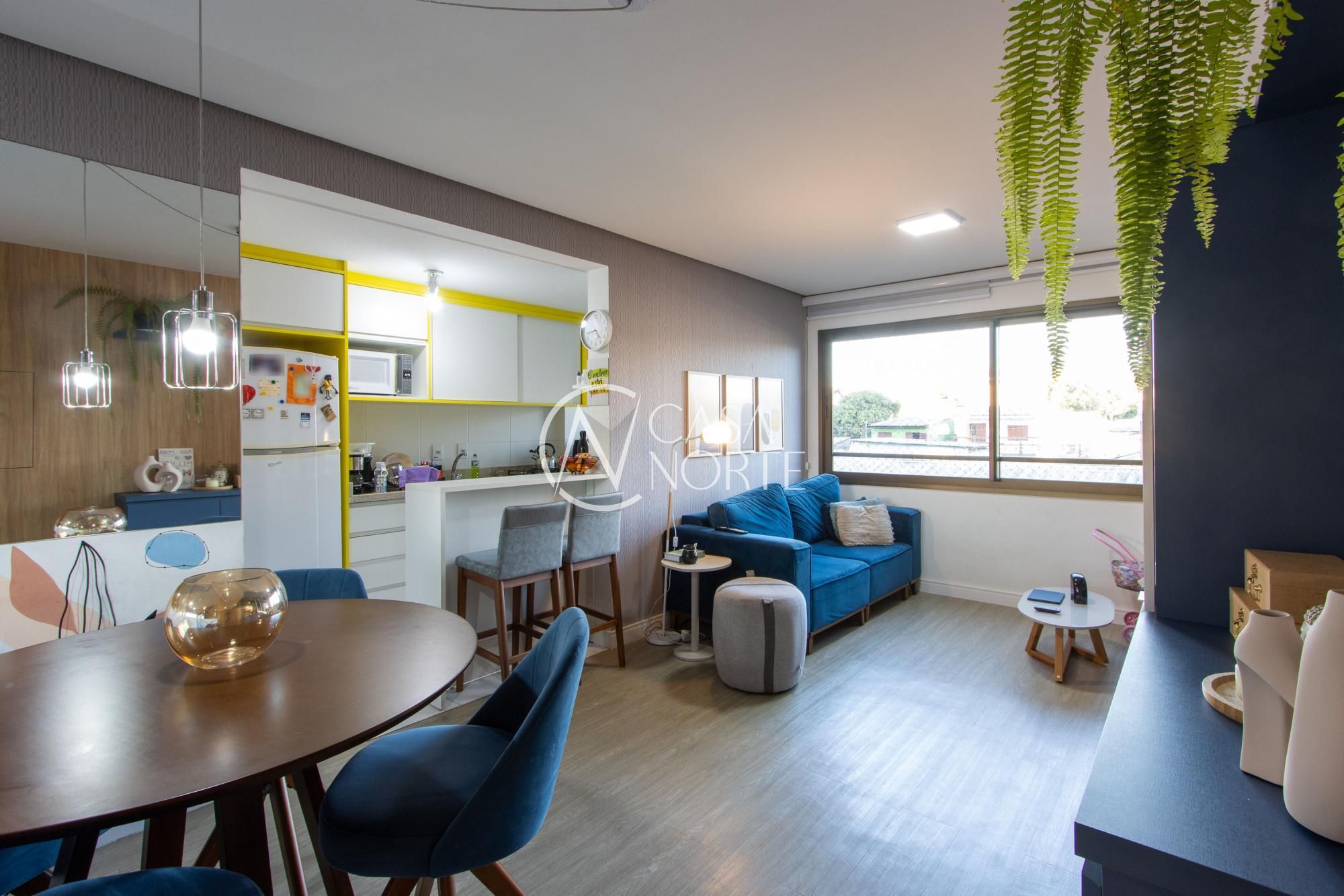 Apartamento à venda com 2 quartos, 61m², 1 suíte, 1 vaga, Travessa Escobar no bairro Camaquã em Porto Alegre