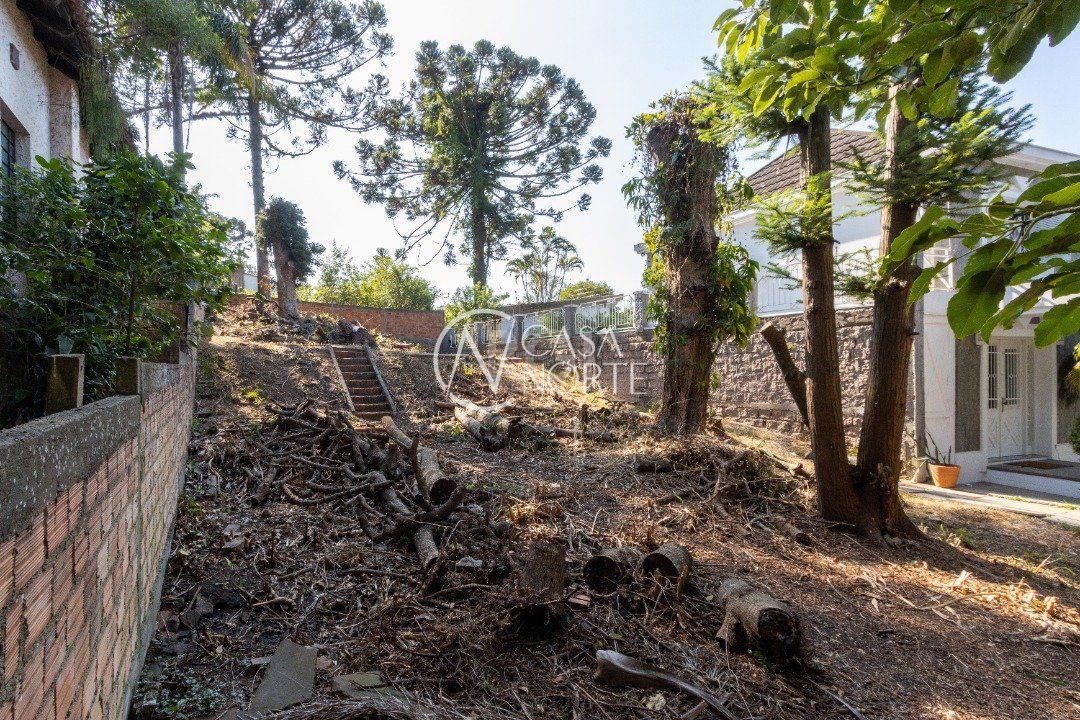 Terreno à venda  com 396m², Rua Professor Pereira Coelho no bairro Tristeza em Porto Alegre