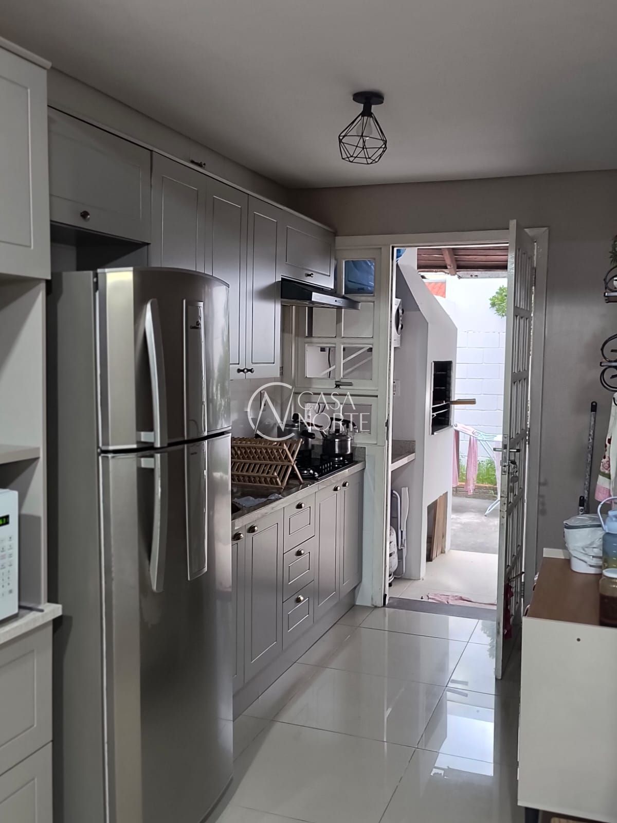 Casa à venda com 2 quartos, 75m², 1 suíte, 3 vagas, Rua Alexio Fagherazzi no bairro Aberta dos Morros em Porto Alegre