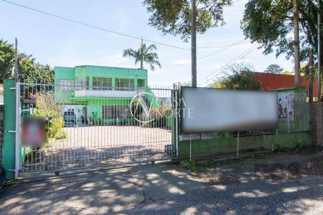 Casa à venda com 2 quartos, 80m², 8 vagas, Avenida da Serraria no bairro Espírito Santo em Porto Alegre