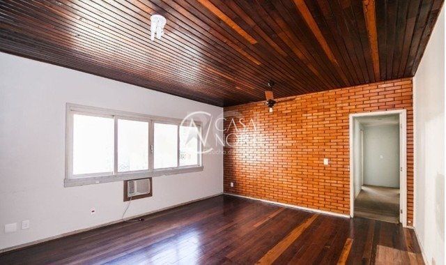 Apartamento à venda com 3 quartos, 110m², 1 suíte, 2 vagas, Avenida Independência no bairro Independência em Porto Alegre