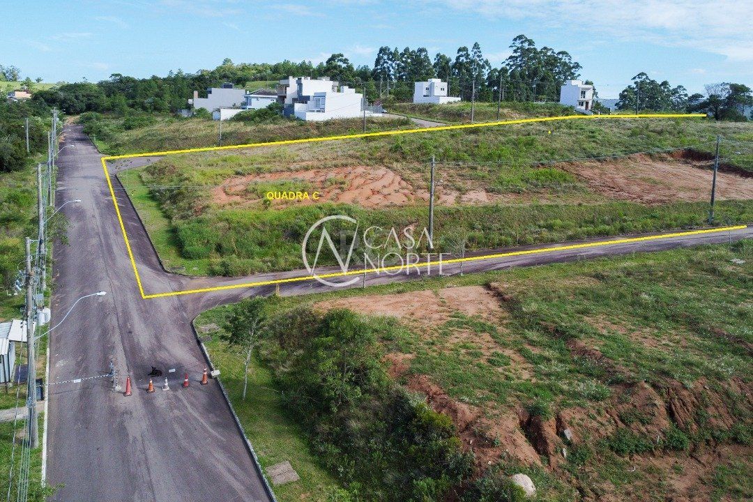 Terreno à venda  com 222m², Estrada Cristiano Kraemer no bairro Vila Nova em Porto Alegre
