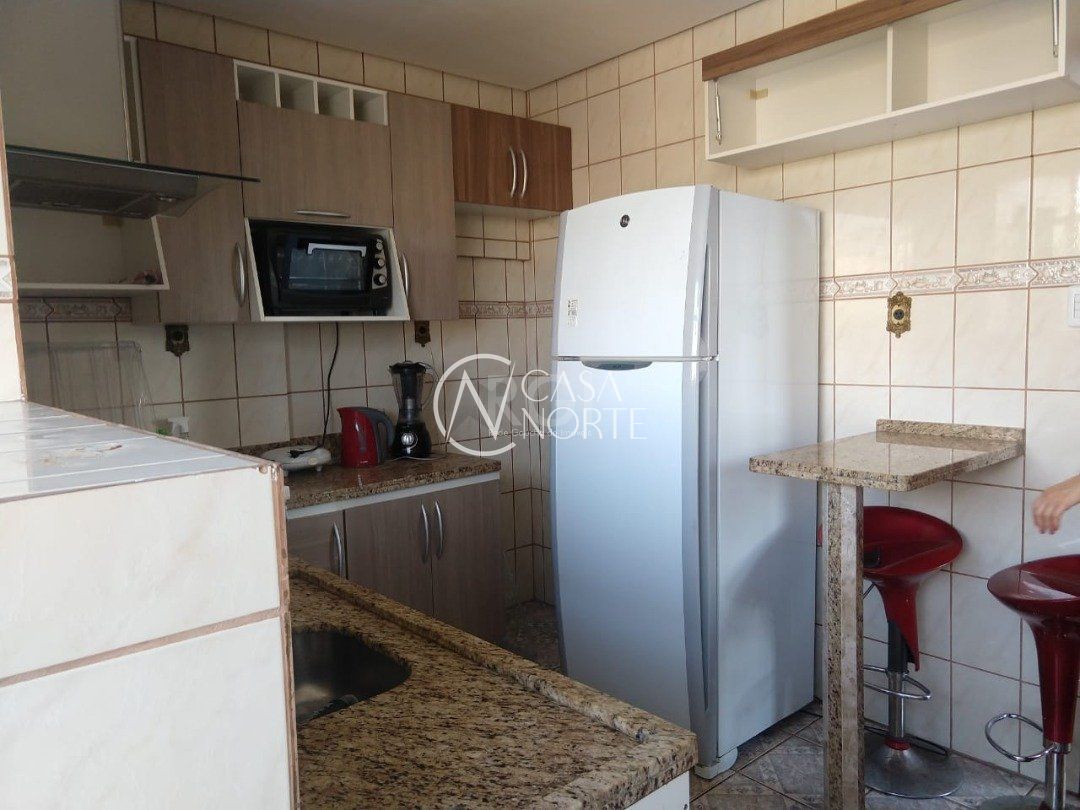 Apartamento à venda com 3 quartos, 92m², Avenida Farrapos no bairro Floresta em Porto Alegre