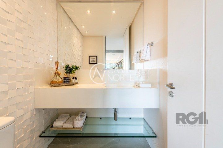 Apartamento à venda com 4 quartos, 317m², 4 suítes, 4 vagas, Rua Doutor Helmuth Weinmann no bairro Jardim Europa em Porto Alegre