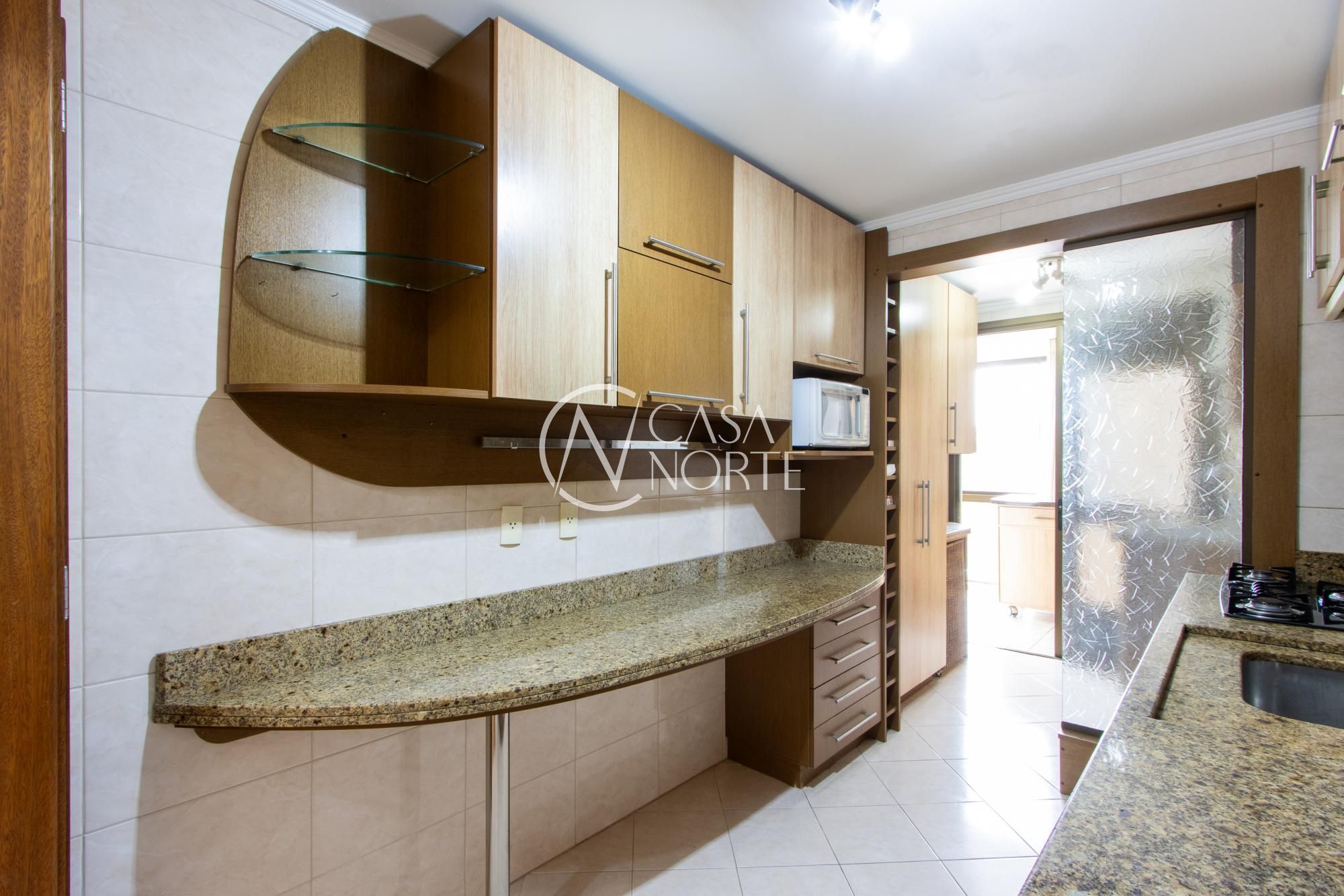Apartamento à venda com 3 quartos, 93m², 1 suíte, 1 vaga, Rua Bispo William Thomas no bairro Teresópolis em Porto Alegre