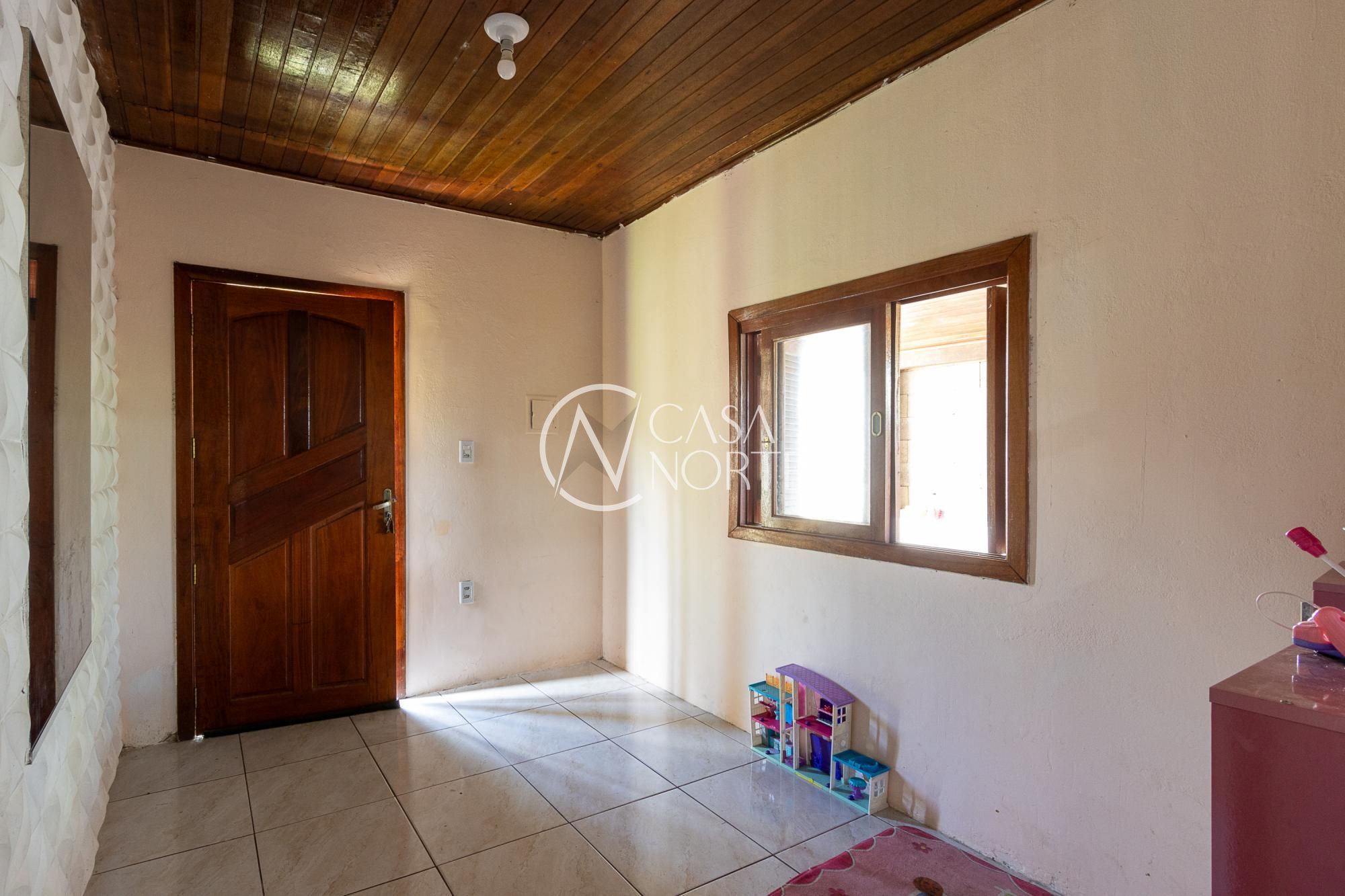 Casa à venda com 3 quartos, 180m², 2 vagas, Rua Marcírio da Silva Barbosa no bairro Aberta dos Morros em Porto Alegre