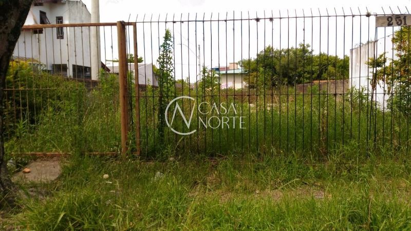 Terreno à venda  com 300m², Rua Francisco Mattos Terres no bairro Hípica em Porto Alegre