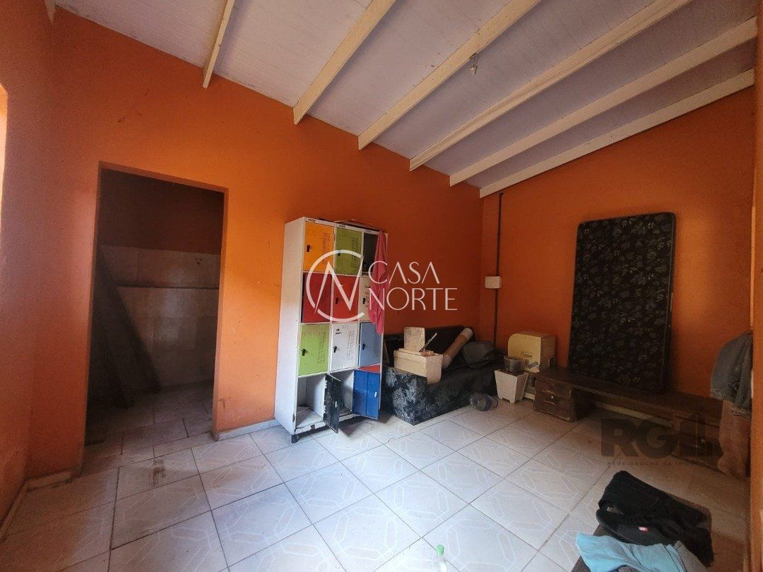 Pavilhão à venda , 116m², Rua Doutor Mário Totta no bairro Tristeza em Porto Alegre