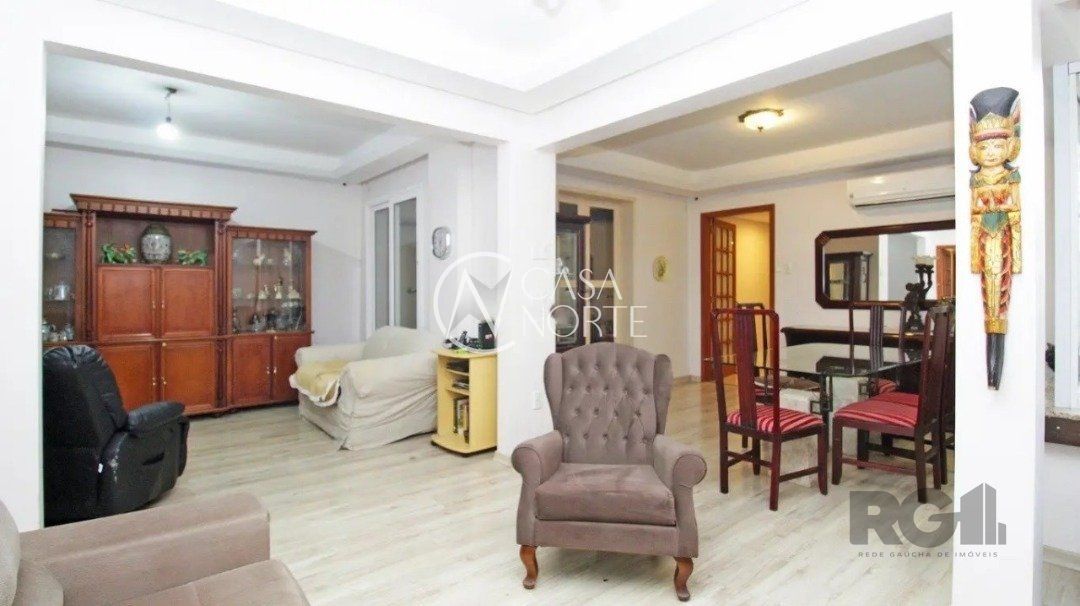 Apartamento à venda com 3 quartos, 112m², 1 suíte, Rua Félix da Cunha no bairro Floresta em Porto Alegre
