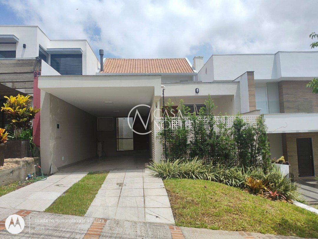 Casa de Condomínio à venda com 3 quartos, 185m², 1 suíte, 2 vagas, Rua Adriano Pereira da Silva no bairro Vila Nova em Porto Alegre