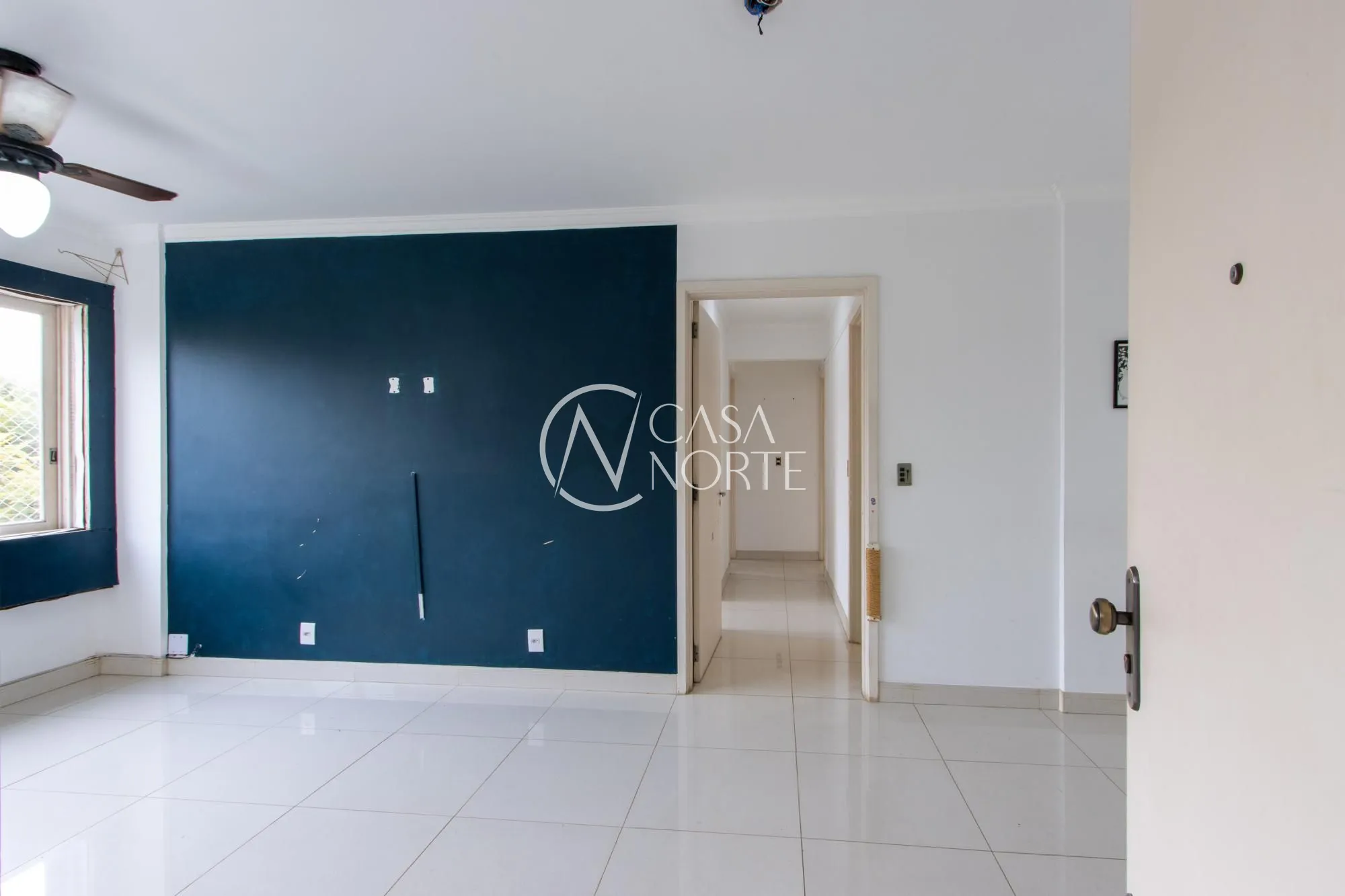 Apartamento à venda com 3 quartos, 114m², 1 suíte, 2 vagas, Rua Anita Garibaldi no bairro Boa Vista em Porto Alegre