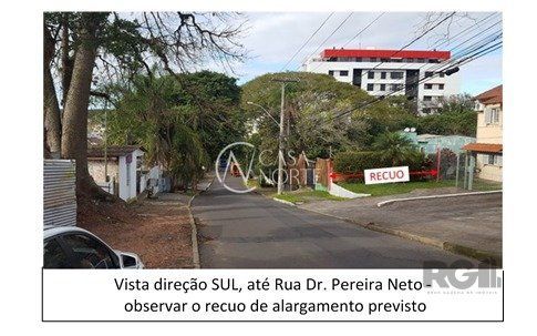 Terreno à venda  com 902m², Rua Marechal Hermes no bairro Camaquã em Porto Alegre