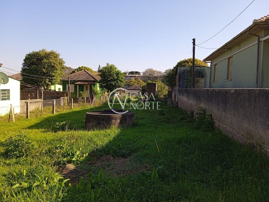 Terreno à venda  com 585m², Rua Doutor Mário Totta no bairro Tristeza em Porto Alegre