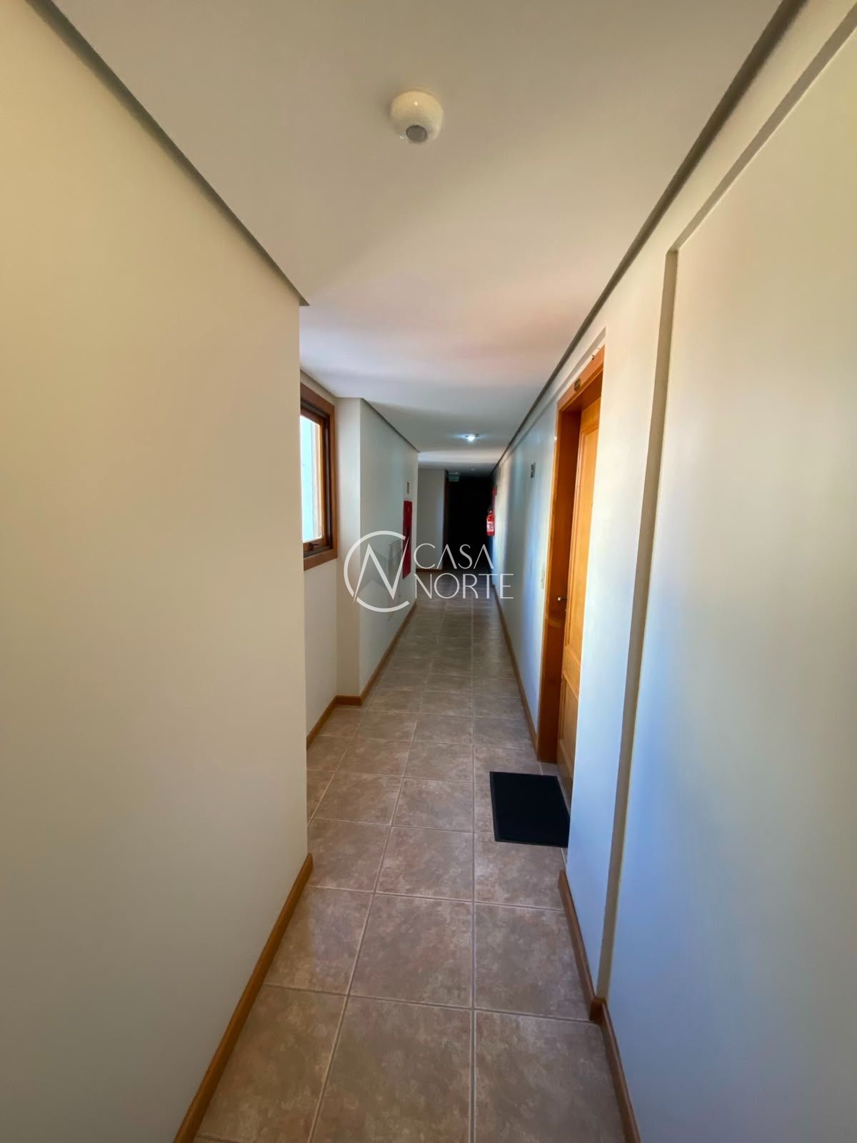 Apartamento à venda com 2 quartos, 69m², 1 vaga, Rua Coronel Feijó no bairro Passo da Areia em Porto Alegre