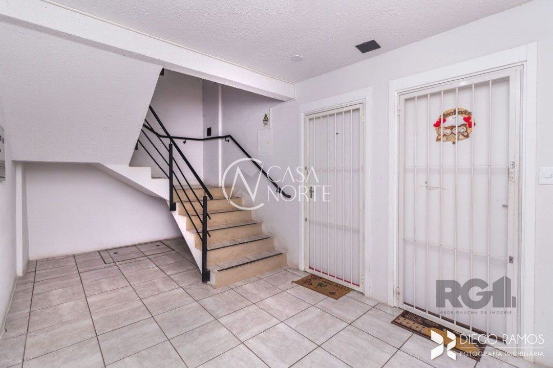 Apartamento à venda com 2 quartos, 42m², 1 vaga, Rua Intendente Alfredo Azevedo no bairro Glória em Porto Alegre