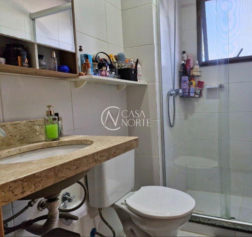 Apartamento à venda com 3 quartos, 76m², 1 suíte, 1 vaga, Travessa Escobar no bairro Camaquã em Porto Alegre