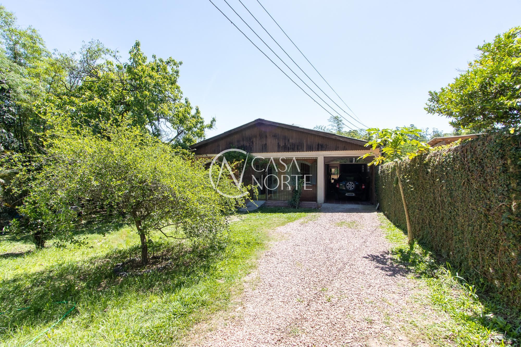 Casa à venda com 2 quartos, 1250m², 1 vaga, Avenida João Antônio Silveira no bairro Pitinga em Porto Alegre