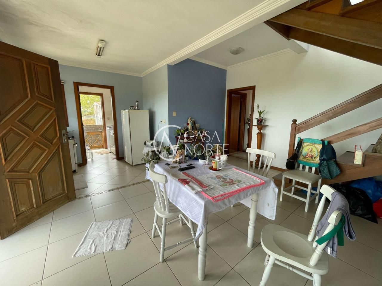 Casa à venda com 2 quartos, 122m², 1 suíte, 3 vagas, Rua José Inácio no bairro Belém Novo em Porto Alegre