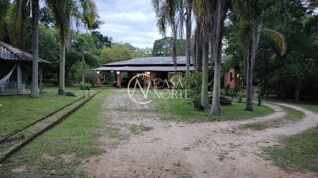 Sítio à venda com 6 quartos, 250m², 1 suíte, 4 vagas, Rua Luiz Correa da Silva no bairro Extrema em Porto Alegre